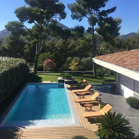 Chambre Luxe Dans Villa De Standing Avec Piscine, Acces Discret Et Independant, Terrasse Arboree Et Parking Prive La Valette-du-Var Bagian luar foto