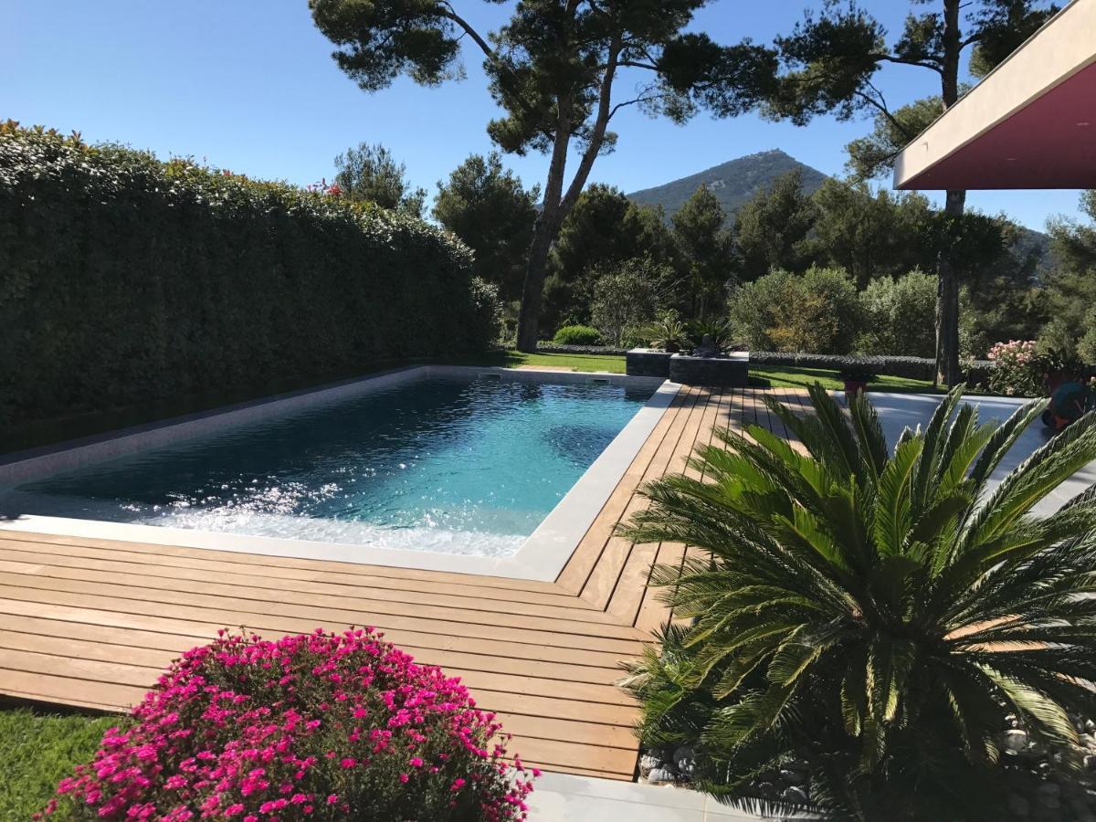 Chambre Luxe Dans Villa De Standing Avec Piscine, Acces Discret Et Independant, Terrasse Arboree Et Parking Prive La Valette-du-Var Bagian luar foto